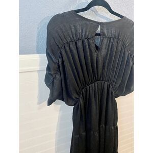 Gibsonlook Women’s Shirred Satin Tiered Midi Dress Black